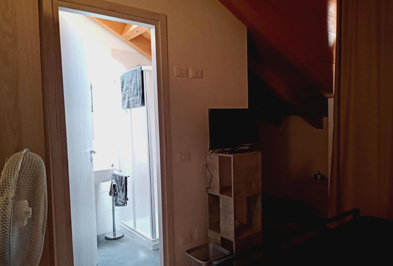 L'Angelo Apartment Omegna Exterior photo